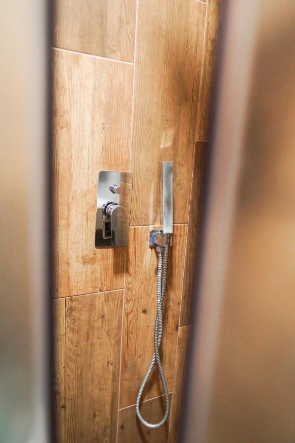 4Rooms Hotel จีโรคาสเตอร์ ภายนอก รูปภาพ
